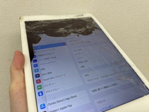 iPad 画面交換修理